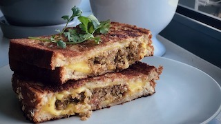 vegan-sausage-on-whole-grain-oat.jpeg